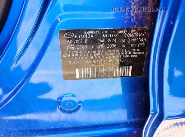 KMHD84LFXJU658318 2018 HYUNDAI ELANTRA Blue ძრავის განყოფილების ხედი