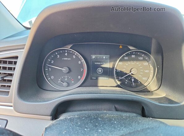 KMHD84LFXJU658318 2018 HYUNDAI ELANTRA Blue ხელსაწყოთა პანელის ხედი