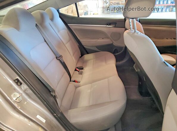 KMHD84LFXLU036398 2020 HYUNDAI ELANTRA Gray Rear seats view