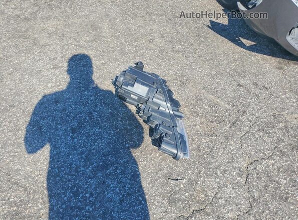 KMHD84LFXLU081602 2020 HYUNDAI ELANTRA Silver Engine compartment view