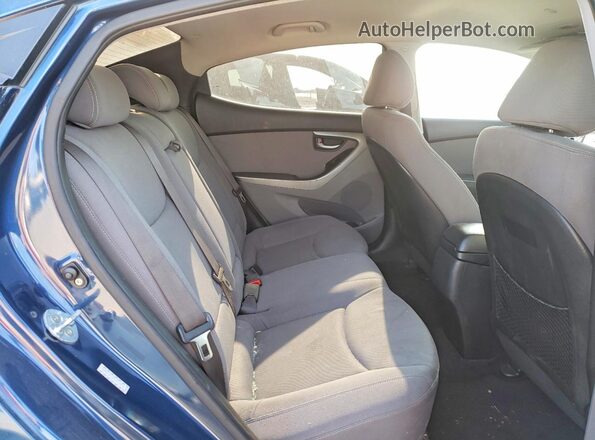 KMHDH4AE0GU542659 2016 HYUNDAI ELANTRA Blue Widok tylnych siedzeń