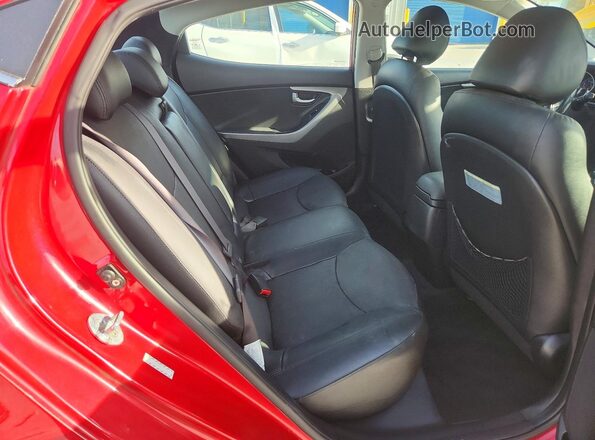 KMHDH4AE1GU511730 2016 HYUNDAI ELANTRA Red Widok tylnych siedzeń