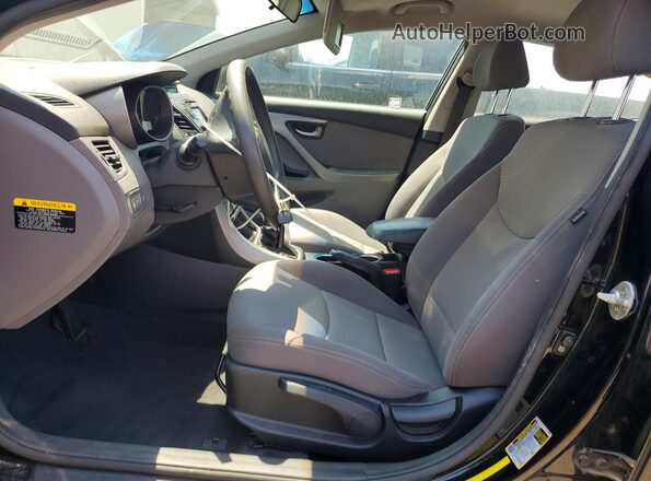 KMHDH4AE3GU531106 2016 HYUNDAI ELANTRA Черный Вид салона спереди