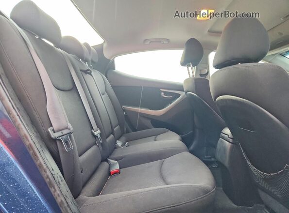 KMHDH4AE3GU564686 2016 HYUNDAI ELANTRA Blue Vista de los asientos traseros