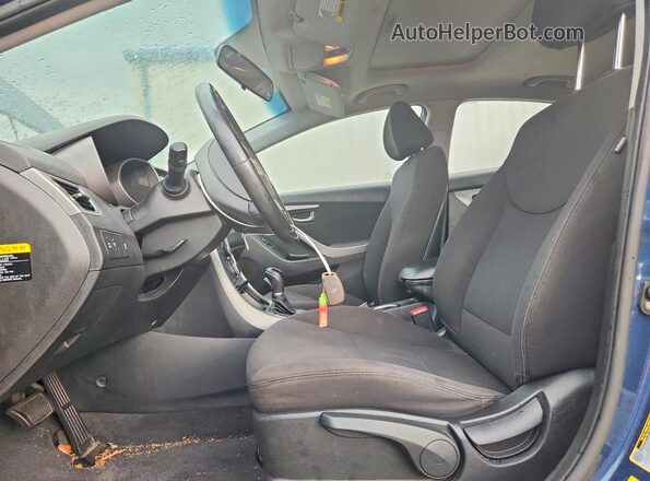 KMHDH4AE3GU564686 2016 HYUNDAI ELANTRA Blue Vista interior delantera