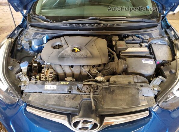 KMHDH4AE4GU531258 2016 HYUNDAI ELANTRA Blue Rear interior view