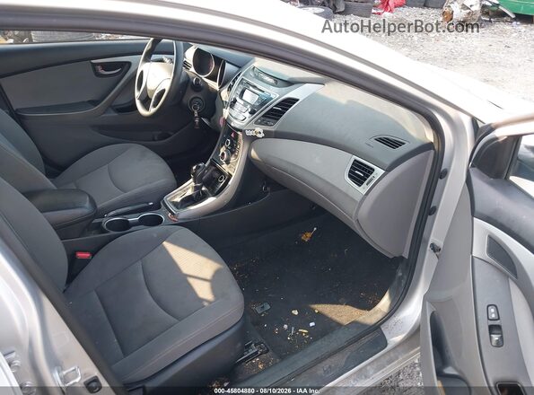 KMHDH4AE7GU531190 2016 HYUNDAI ELANTRA Silver Вид салону спереду