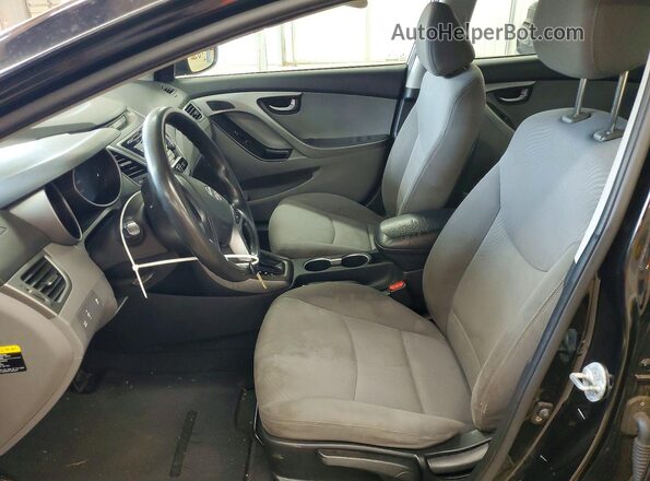 KMHDH4AE9GU517128 2016 HYUNDAI ELANTRA Черный Вид салона спереди