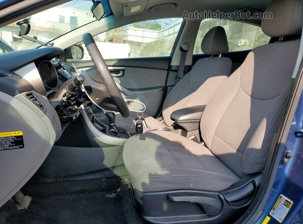 KMHDH4AE9GU526265 2016 HYUNDAI ELANTRA Blue Սալոնի դիմացի տեսք