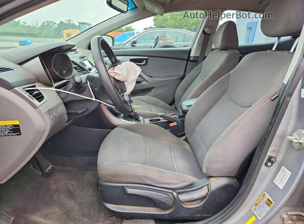 KMHDH4AEXGU477884 2016 HYUNDAI ELANTRA Silver Widok wnętrza z przodu