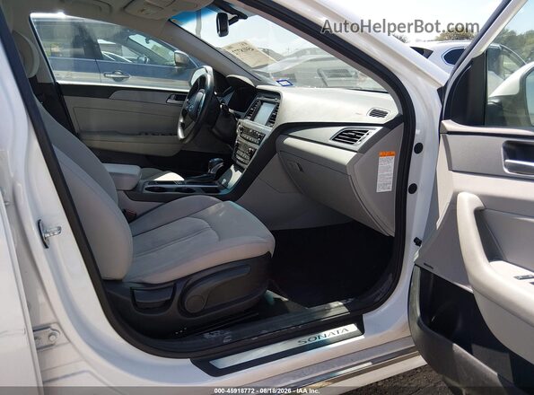KMHE14L20HA044993 2017 HYUNDAI SONATA PLUG-IN HYBRID White წინა სალონის ხედი
