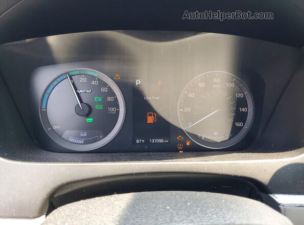 KMHE24L10GA039098 2016 HYUNDAI SONATA Silver Instrument cluster view