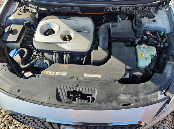 KMHE24L10HA054590 2017 HYUNDAI SONATA Silver Սալոնի հետևի տեսք