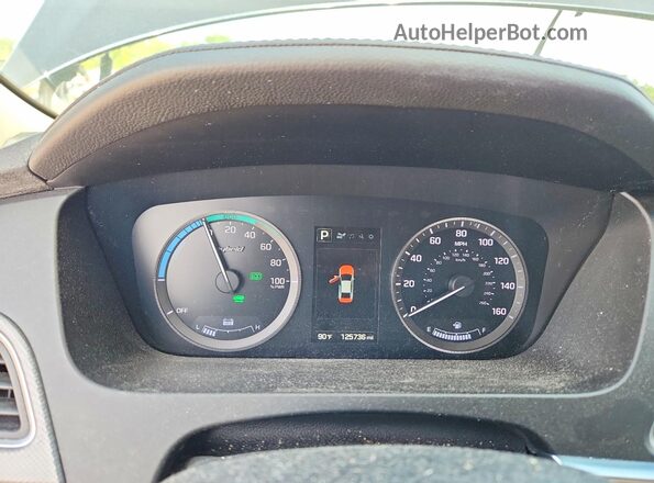 KMHE24L10HA060034 2017 HYUNDAI SONATA Charcoal Вид щитка приладів