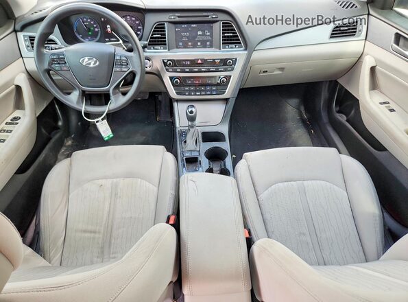 KMHE24L11HA057594 2017 HYUNDAI SONATA Black Вид панелі приладів