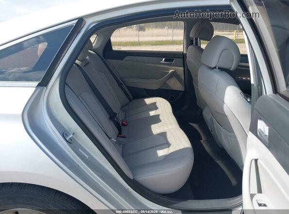 KMHE24L12GA039037 2016 HYUNDAI SONATA HYBRID Silver Widok naklejki z numerem VIN