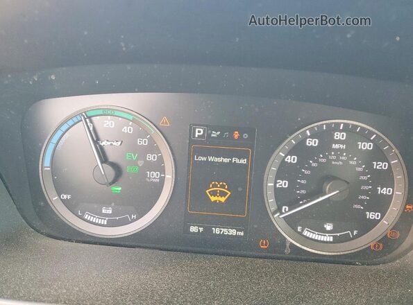 KMHE24L15HA044198 2017 HYUNDAI SONATA Black Widok zestawu wskaźników