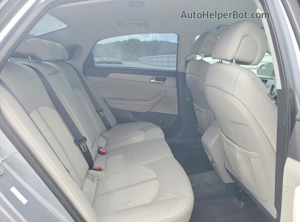 KMHE24L16GA028123 2016 HYUNDAI SONATA Silver Vista de los asientos traseros