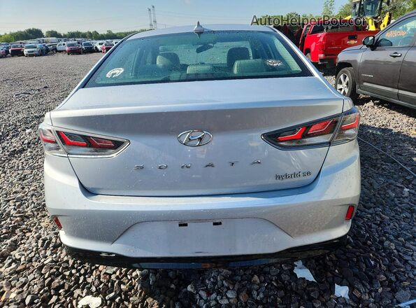 KMHE24L30JA086771 2018 HYUNDAI SONATA Silver Rear view