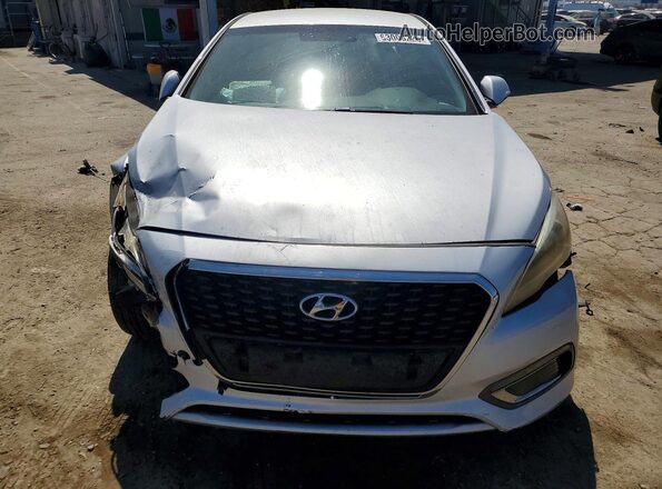 KMHE24L33HA070865 2017 HYUNDAI SONATA Silver Widok z przodu