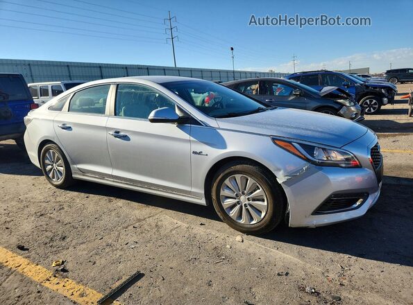 KMHE24L34HA061298 2017 HYUNDAI SONATA Silver უკანა ხედი