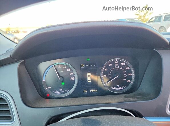 KMHE24L34HA061298 2017 HYUNDAI SONATA Silver 