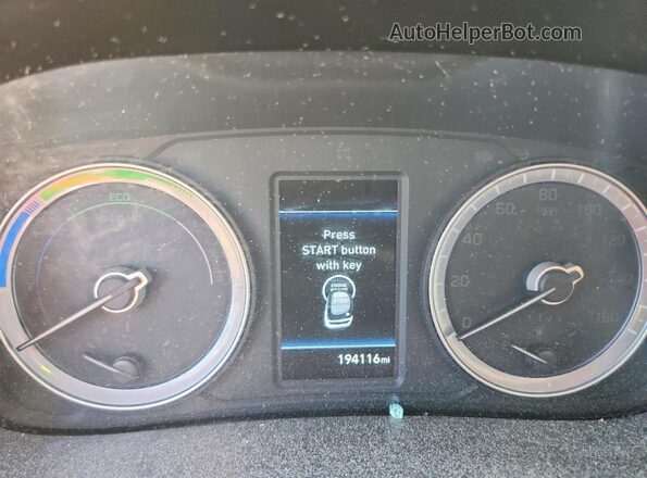KMHE24L34KA093546 2019 HYUNDAI SONATA Gray ხელსაწყოთა პანელის ხედი