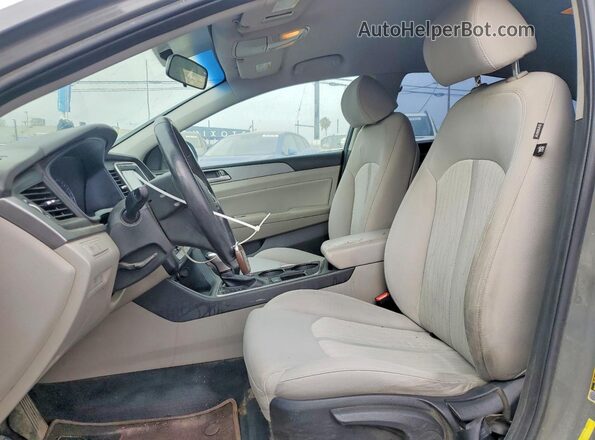 KMHE24L35KA094057 2019 HYUNDAI SONATA Gray Front interior view