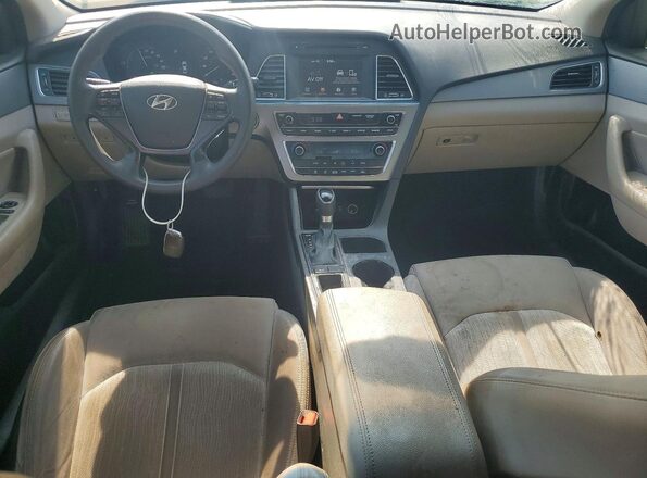 KMHE24L39HA072555 2017 HYUNDAI SONATA Charcoal Dashboard view