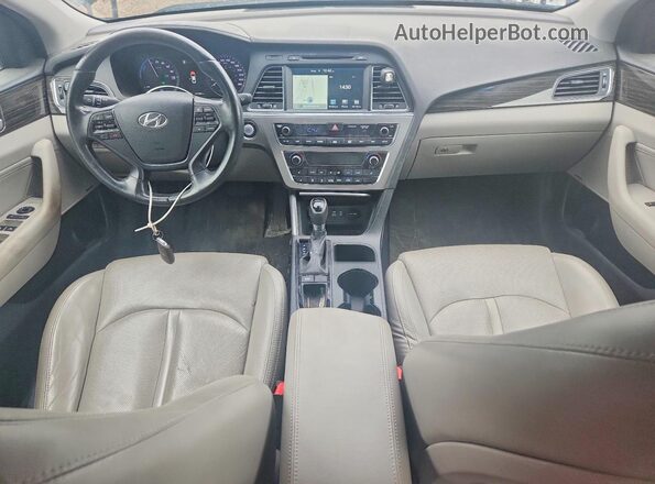KMHE34L15GA011245 2016 HYUNDAI SONATA Black Widok deski rozdzielczej
