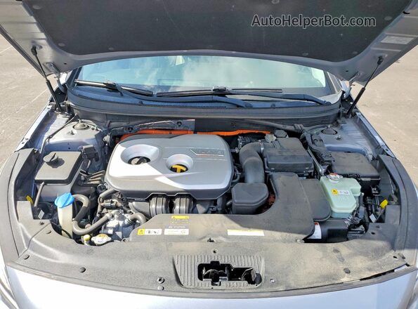 KMHE34L15GA027722 2016 HYUNDAI SONATA Silver Vista interior trasera