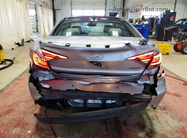 KMHE34L18GA024605 2016 HYUNDAI SONATA Silver Widok z tyłu