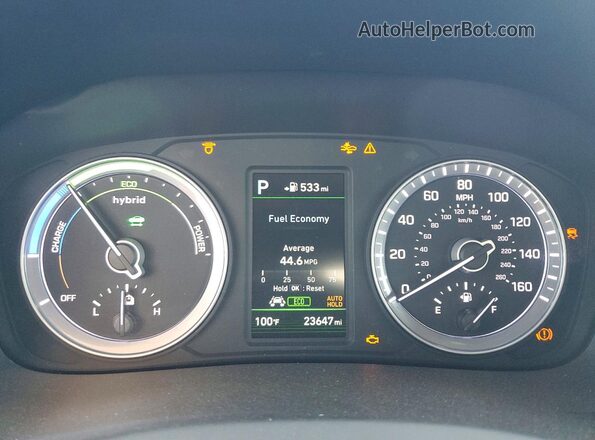 KMHE34L32KA088780 2019 HYUNDAI SONATA Silver Vista del cuadro de instrumentos
