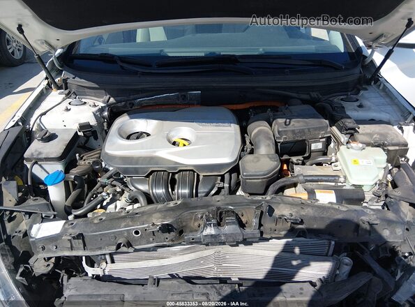 KMHE34L33HA071396 2017 HYUNDAI SONATA HYBRID White Rear view