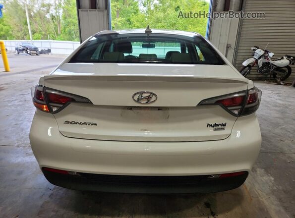 KMHE34L35HA077104 2017 HYUNDAI SONATA White Вид ззаду