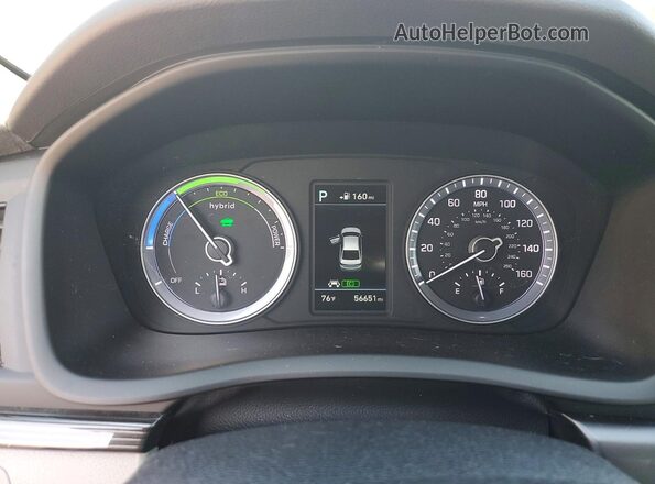KMHE34L37KA088693 2019 HYUNDAI SONATA Silver Vista del cuadro de instrumentos