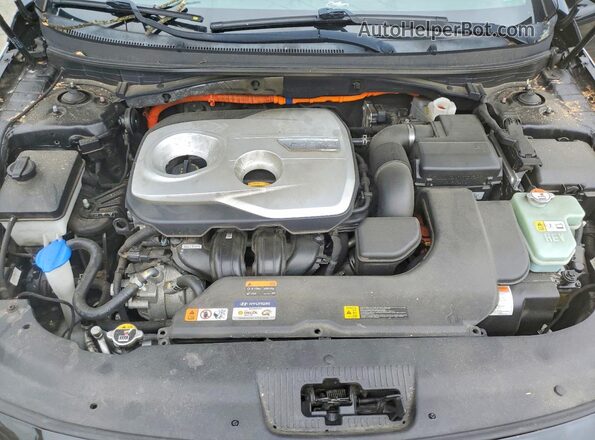 KMHE34L3XHA067748 2017 HYUNDAI SONATA Black Vista interior trasera