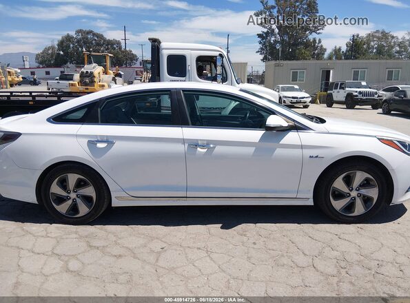 KMHE54L2XHA071588 2017 HYUNDAI SONATA PLUG-IN HYBRID White უკანა სალონის ხედი