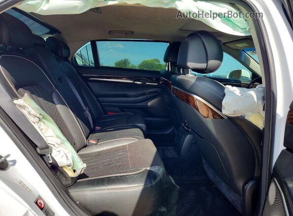 KMHG34JA0JU042128 2018 GENESIS G90 Белый Вид задних сидений