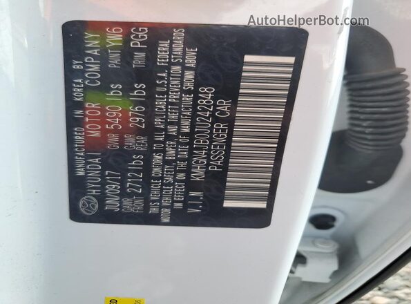 KMHGN4JB0JU242848 2018 GENESIS G80 White Engine compartment view