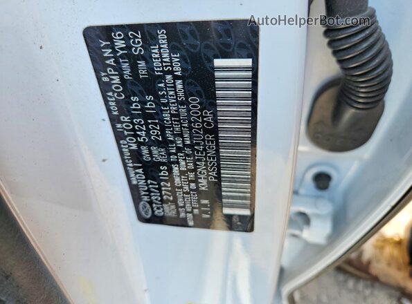 KMHGN4JE4JU262000 2018 GENESIS G80 White Vista del compartimento del motor