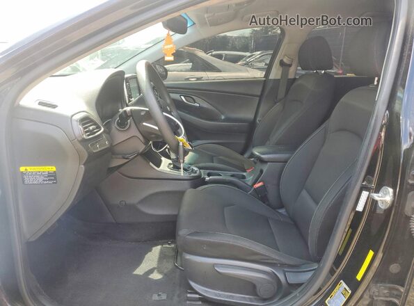 KMHH35LE1JU071583 2018 HYUNDAI ELANTRA Black Front interior view