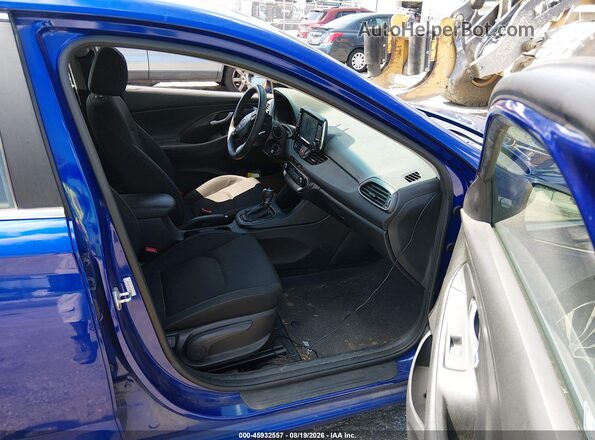 KMHH35LE3KU099256 2019 HYUNDAI ELANTRA GT Blue Вид салону спереду