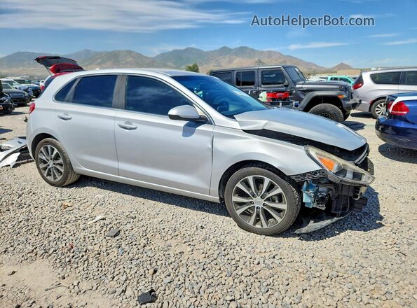 KMHH35LE4JU049979 2018 HYUNDAI ELANTRA Серебряный Передняя правая четверть