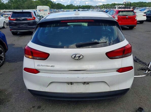 KMHH35LE4JU067298 2018 HYUNDAI ELANTRA Белый Вид сзади
