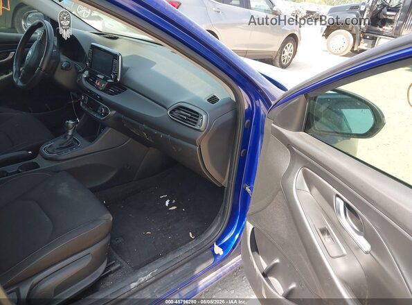 KMHH35LE5JU077323 2018 HYUNDAI ELANTRA GT Blue Вид салону спереду