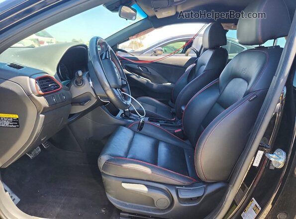 KMHH55LC2LU126621 2020 HYUNDAI ELANTRA Black Front interior view