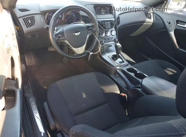 KMHHT6KJ2GU135627 2016 HYUNDAI GENESIS Серебряный Вид панели приборов
