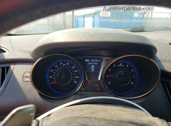 KMHHT6KJ8GU134269 2016 HYUNDAI GENESIS Silver Вид щитка приладів