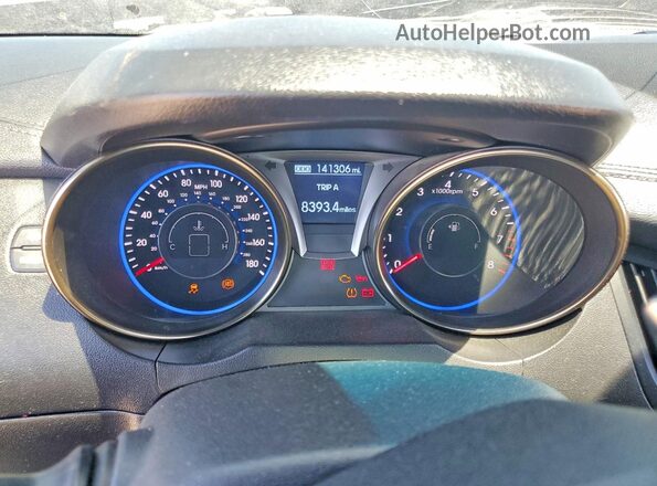 KMHHT6KJXGU134581 2016 HYUNDAI GENESIS Черный Вид щитка приборов